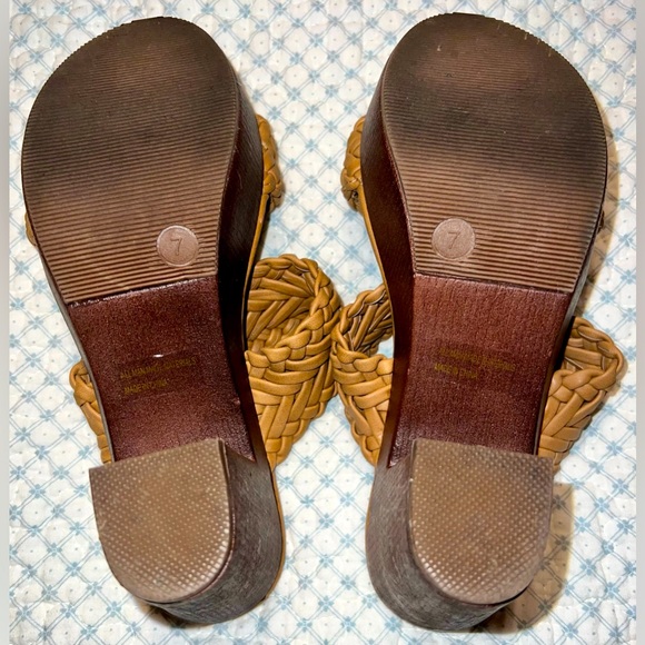 Dolce Vita Braided Double Strap High Heel Sandals, Tan, Size 7, 4” Heel - Picture 5 of 12